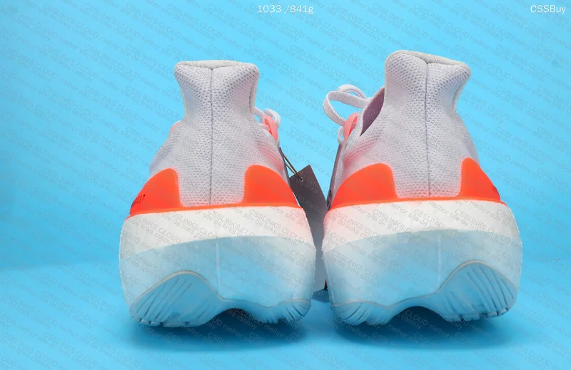 Adidas Ultraboost Light 2023 2