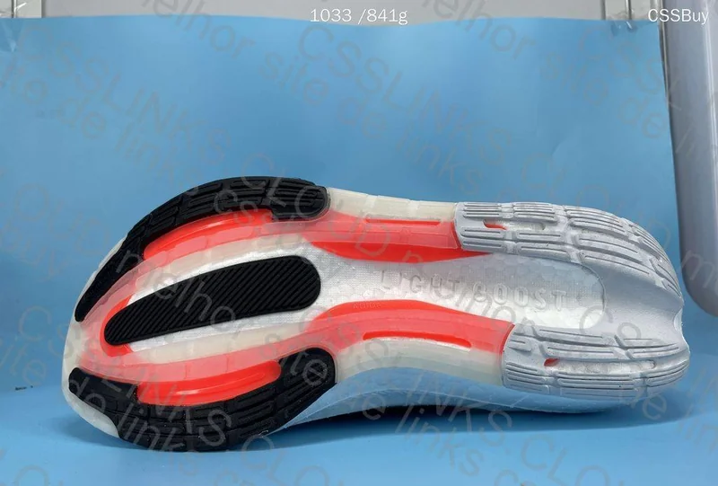 Adidas Ultraboost Light 2023 8