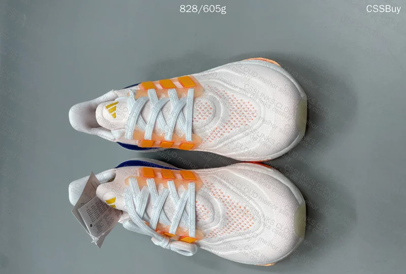 Adidas Ultraboost Light 23 6