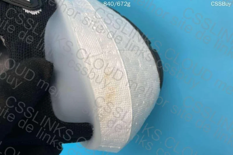 Adidas Ultraboost Light 23 5