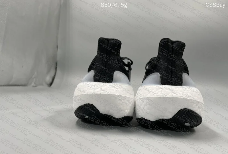 Adidas Ultraboost Light - GL? 4