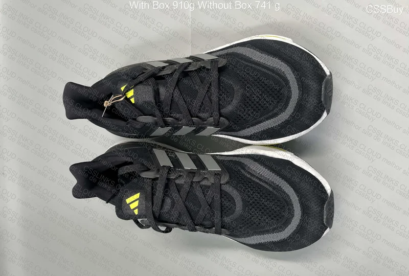 Adidas Ultraboost Light (LOL2021)