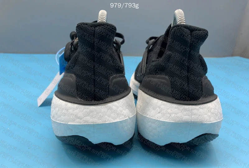 Adidas Ultraboost Light OVO 7