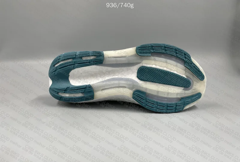 Adidas Ultraboost Light 2023 - Help 5