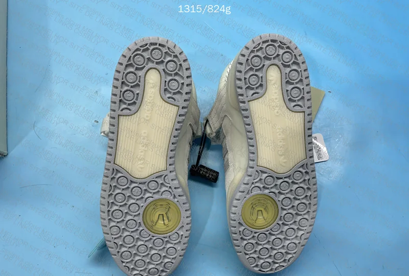 Adidas x Bad Bunny Forum 7