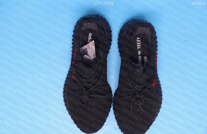 Adidas Yeezy 350 4