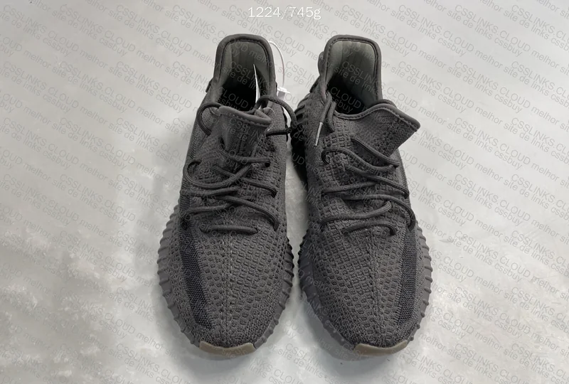 Adidas Yeezy 350 4