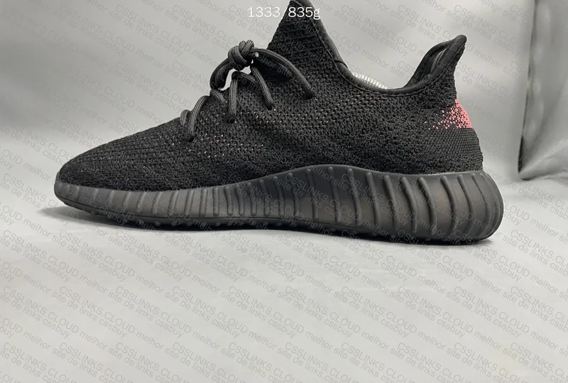 Adidas Yeezy 350 4