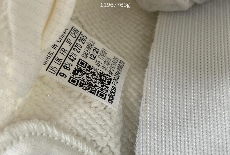 Adidas Yeezy 350 v2 - Bone 2