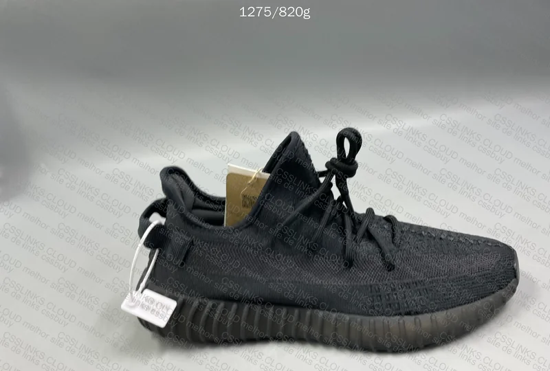 Adidas Yeezy 350 V2 Onyx Batch LW 3