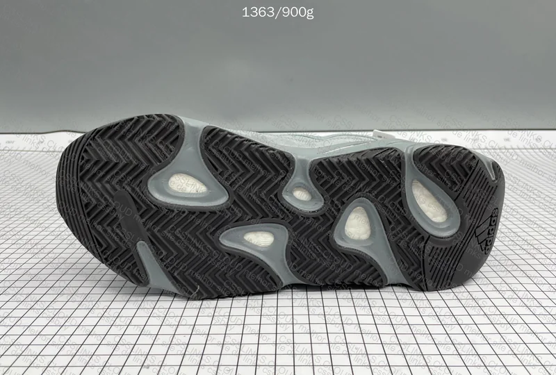 Adidas Yeezy 700 V2 Hospital Blue [GC Batch] - JMDY 3