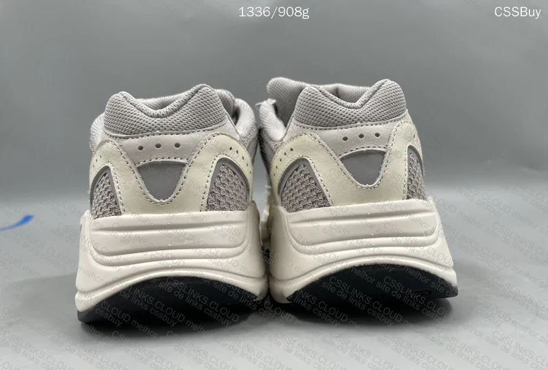 Adidas Yeezy 700 V2 Static 3