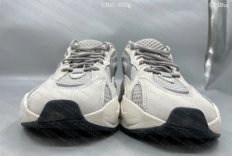 Adidas Yeezy 700v2 GL? 2