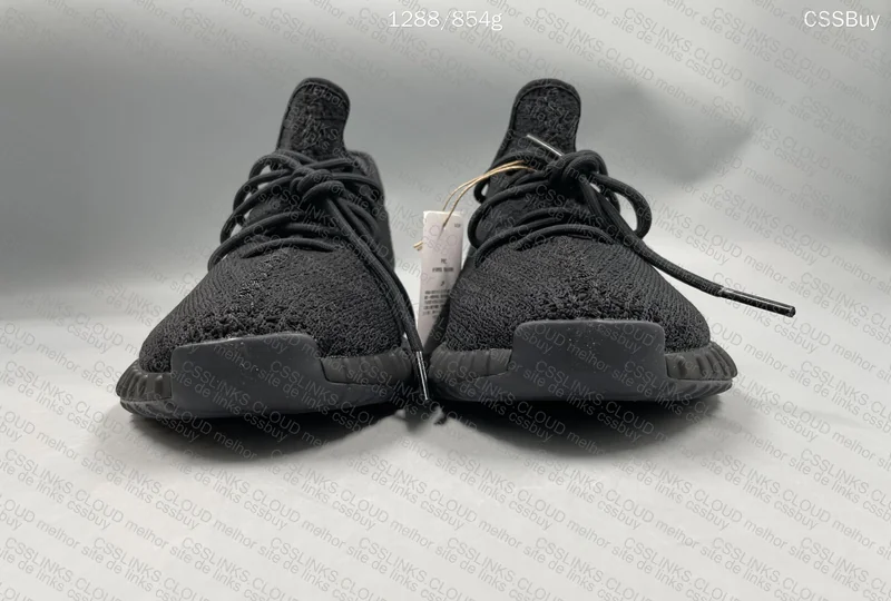 Adidas Yeezy Boost 350 V2 Bred ¥450 3
