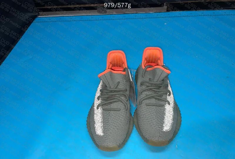 Adidas Yeezy Boost 350 V2 Desert Sage 3