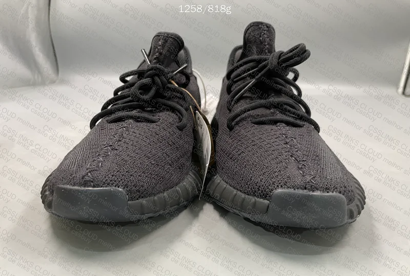 Adidas Yeezy Boost 350 V2 Onyx Black