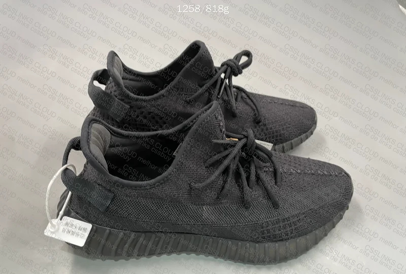 Adidas Yeezy Boost 350 V2 Onyx Black 3