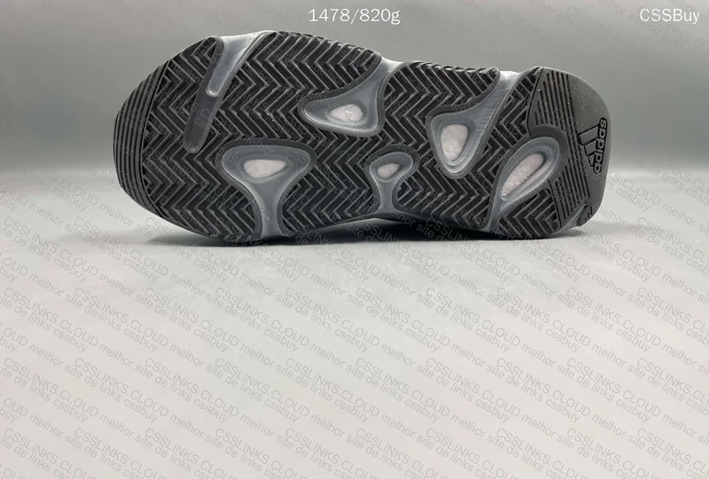 Adidas Yeezy Boost 700 5