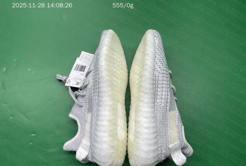 Adidas Yeezy (Sale) 5