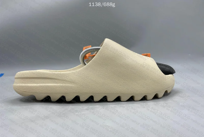 Adidas Yeezy Slide 8
