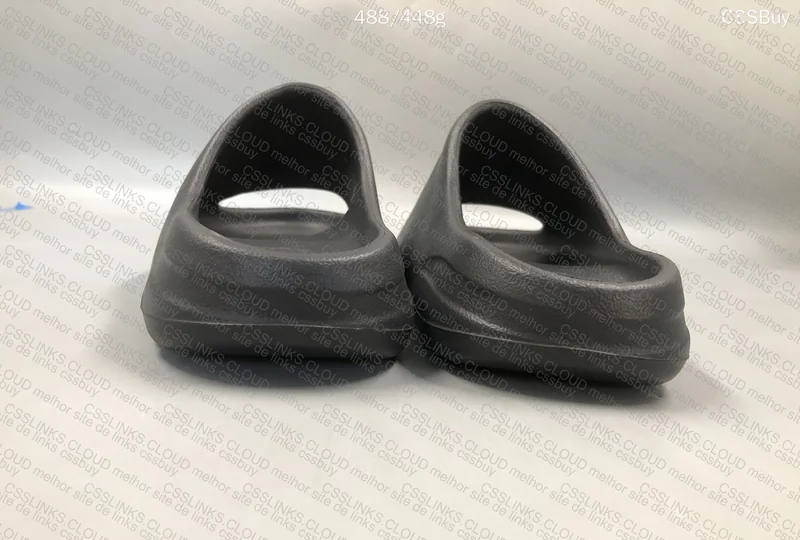 Adidas Yeezy Slide Onix - LW Batch B-Grade 3