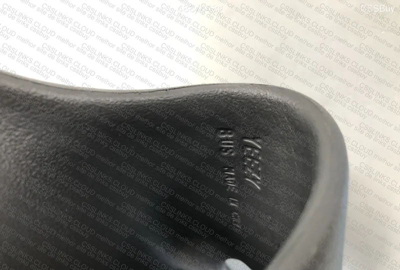 Adidas Yeezy Slide Onix - LW Batch B-Grade 7