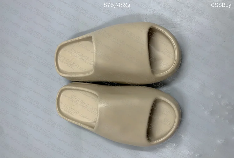 Adidas Yeezy Slide Pure