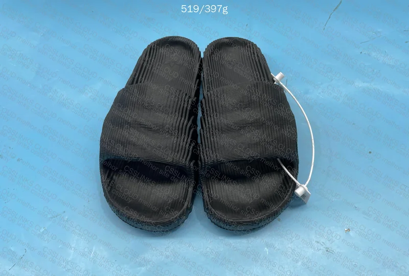 Adidas Adilette 22 (With Measurements)