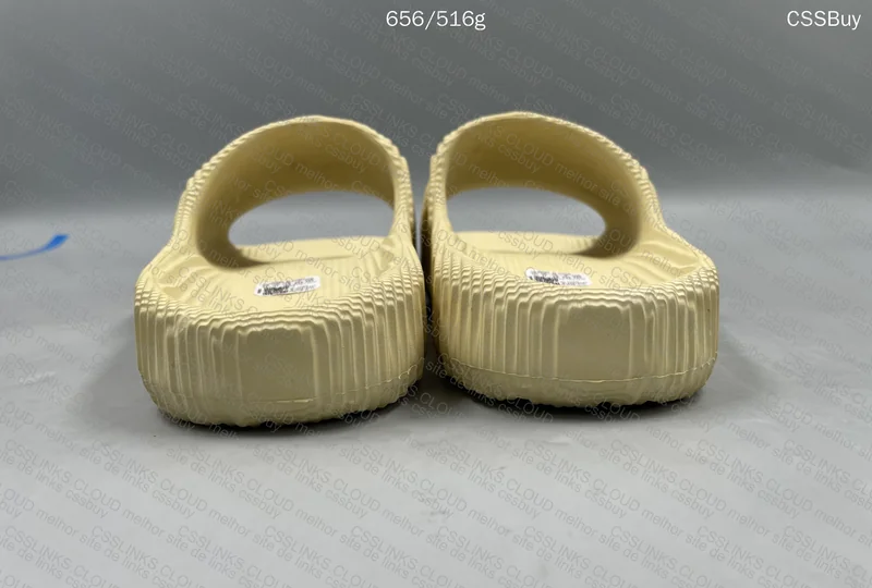 Adilette 2022 2