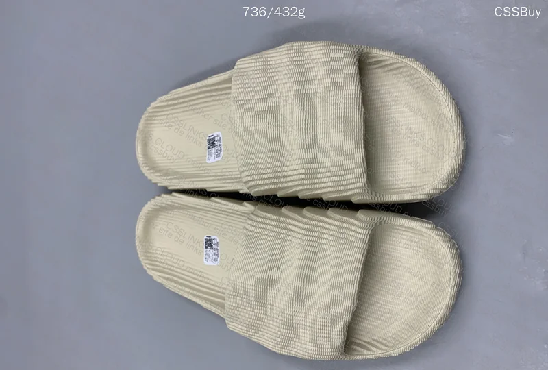 Adilette 22