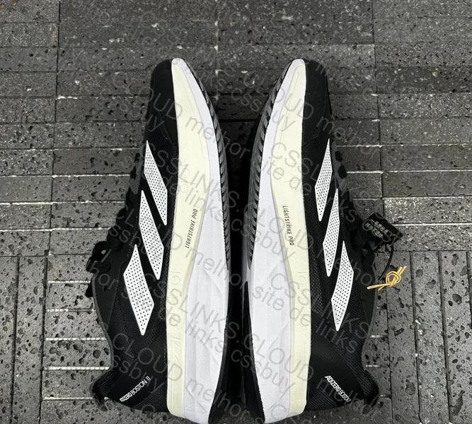Adizero Boston 11 4