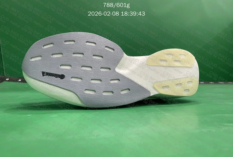 Adizero Evo SL 4