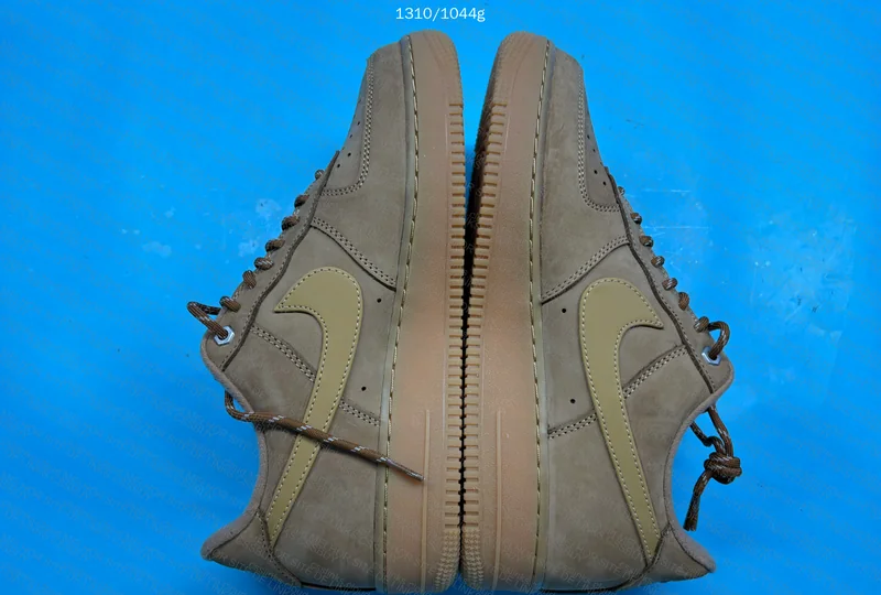 AF 1 '07 WB 5