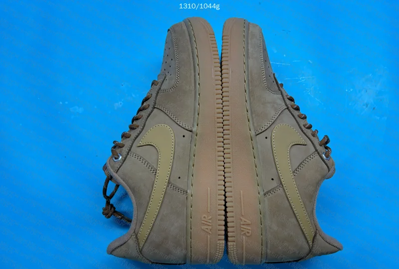 AF 1 '07 WB 9