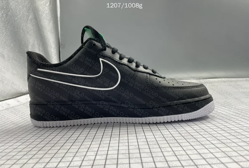 AF1 '07' Black & White