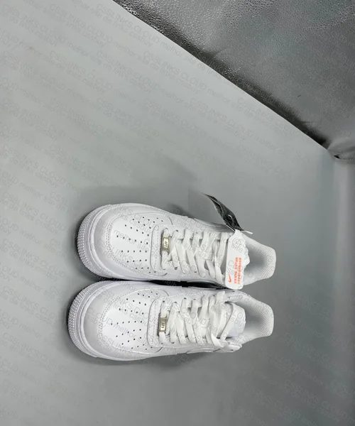 AF1 158SIR 60y