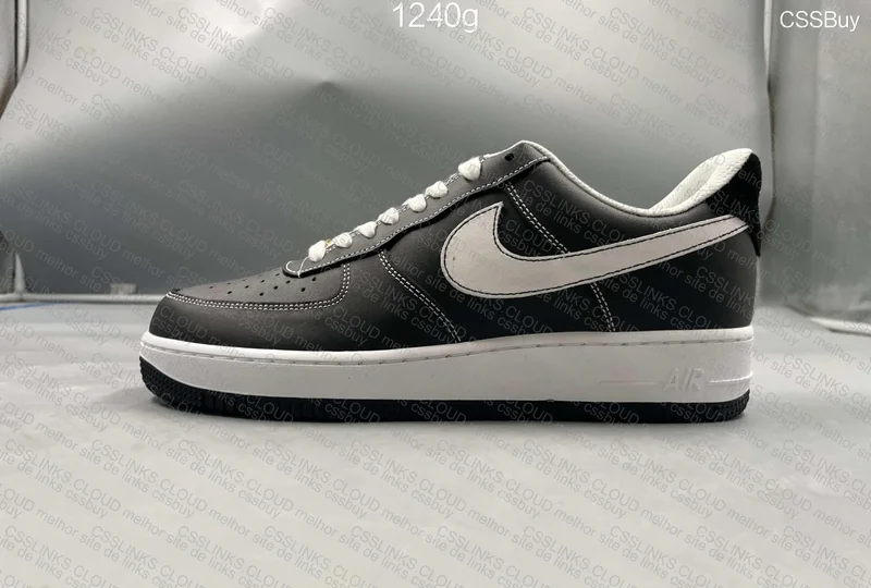 AF1 - Black
