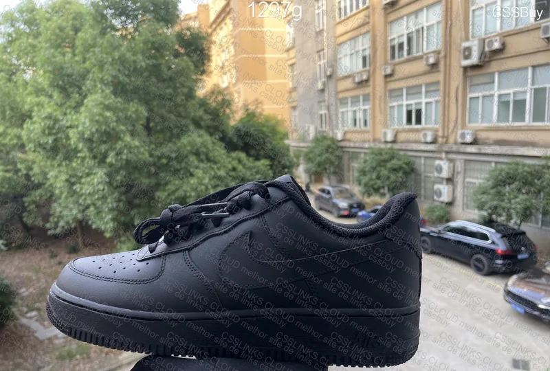 AF1 Black / AF1 Triple Black 10