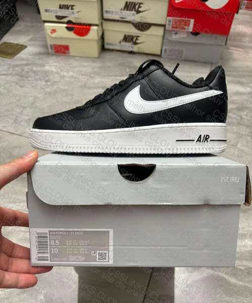 AF1 Black and White 2