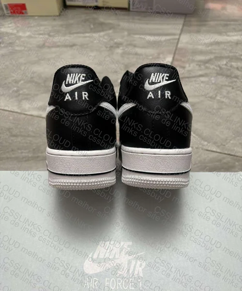 AF1 Black and White 5