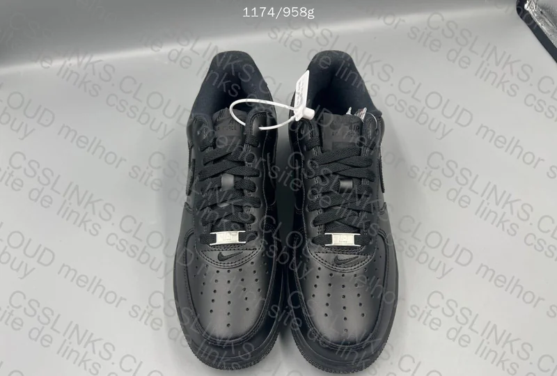 AF1 Black Supreme 2