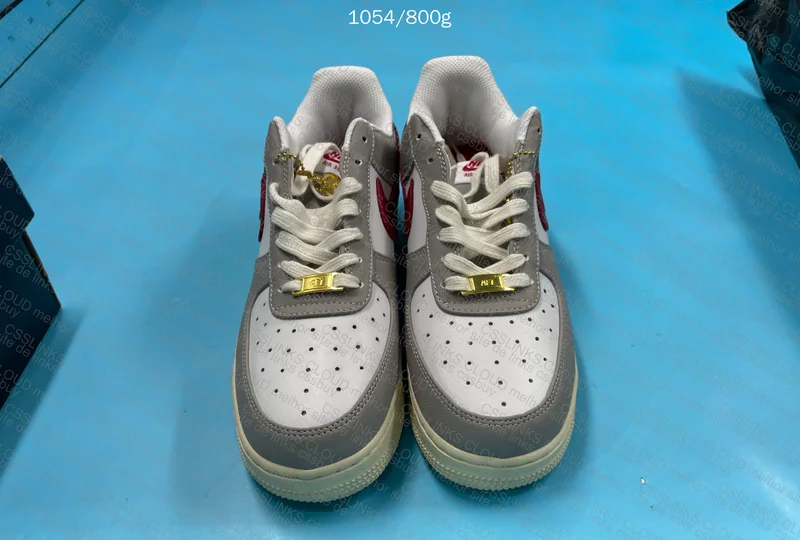 AF1 Dust Team Red 7