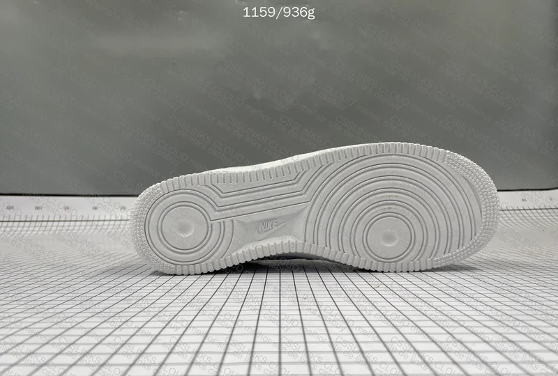 AF1 Low White 8