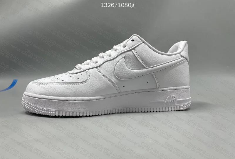 AF1 Nocta. White Sole? 7