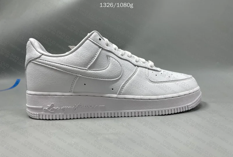 AF1 Nocta. White Sole? 8