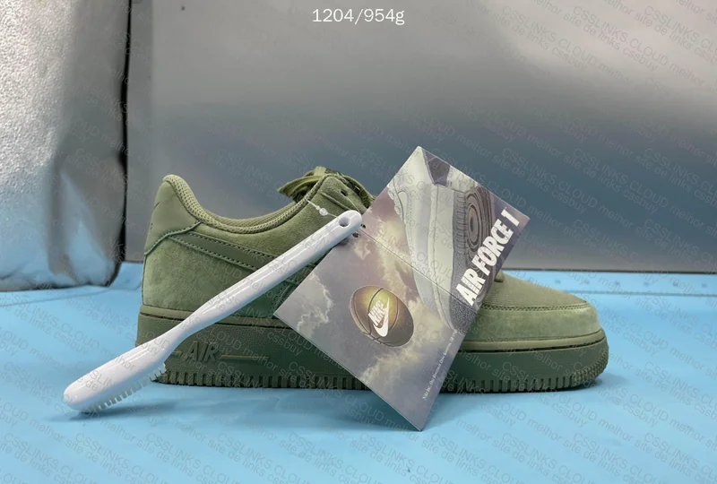 AF1 Oil Green 3