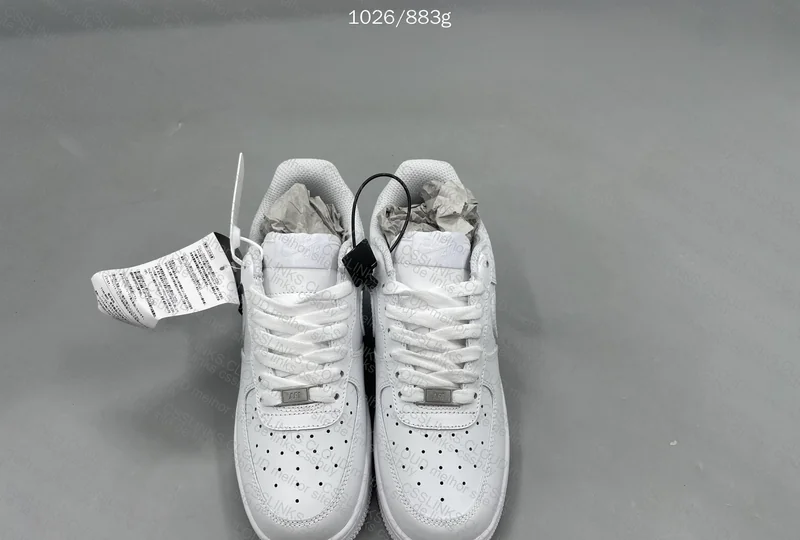 AF1 - OVO Sneakers 3