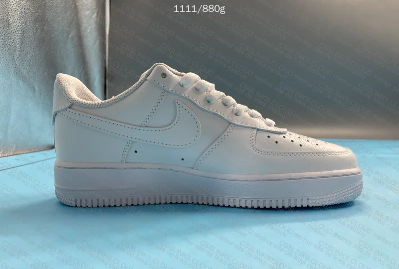AF1 Pure White 2