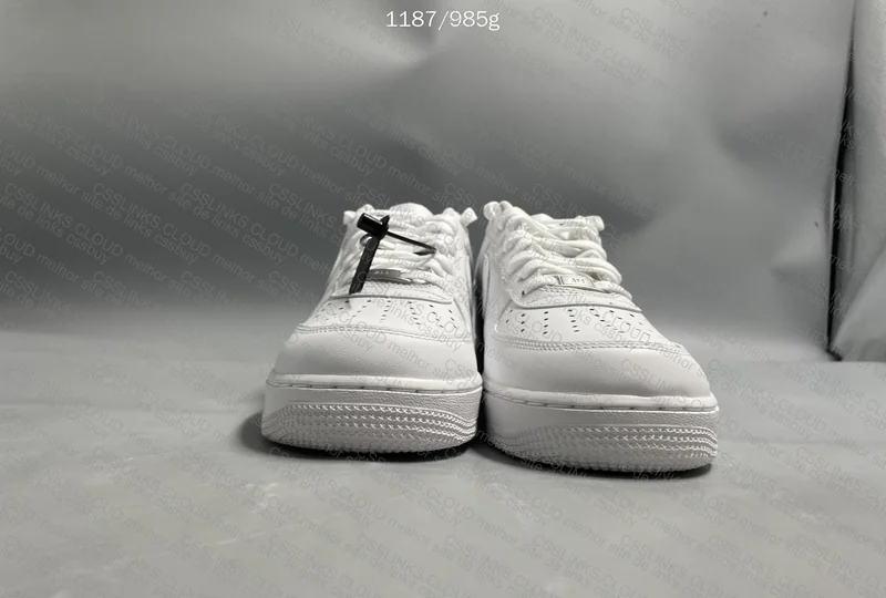 AF1 Pure White Chernobyl, ¥180.00 ($26.09), Size 40 (BR) 2