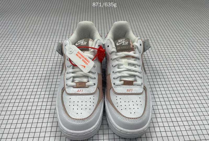 AF1 - Shadow